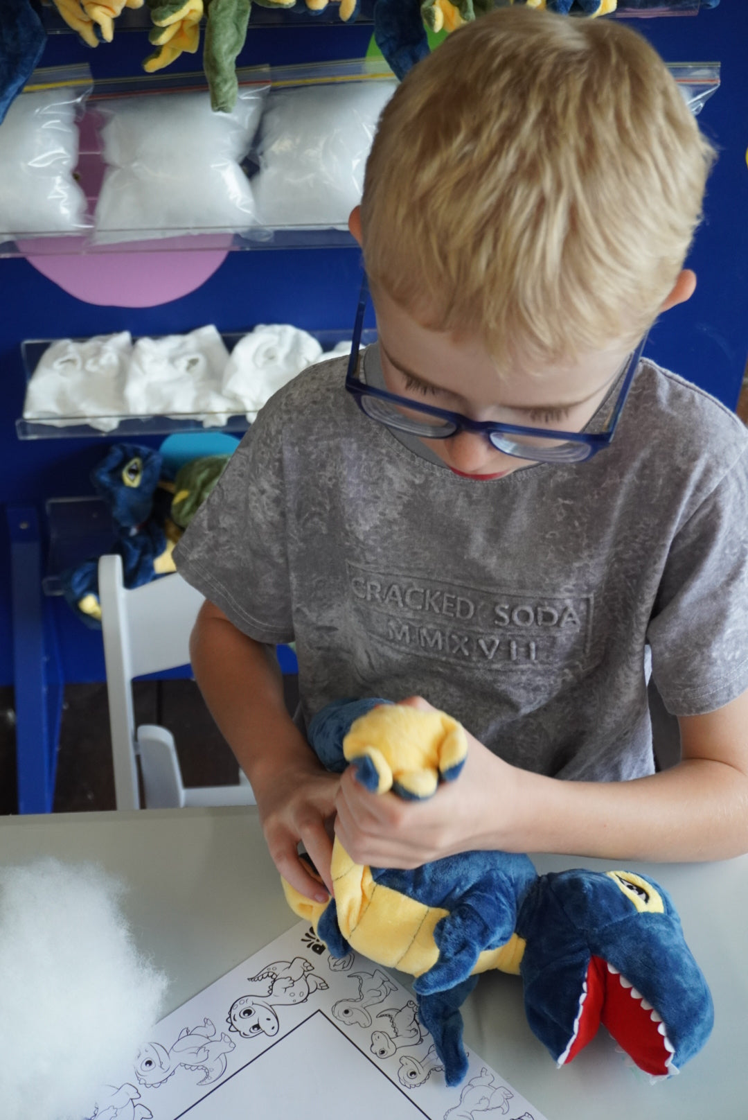 DIY BUILD A DINOSAUR