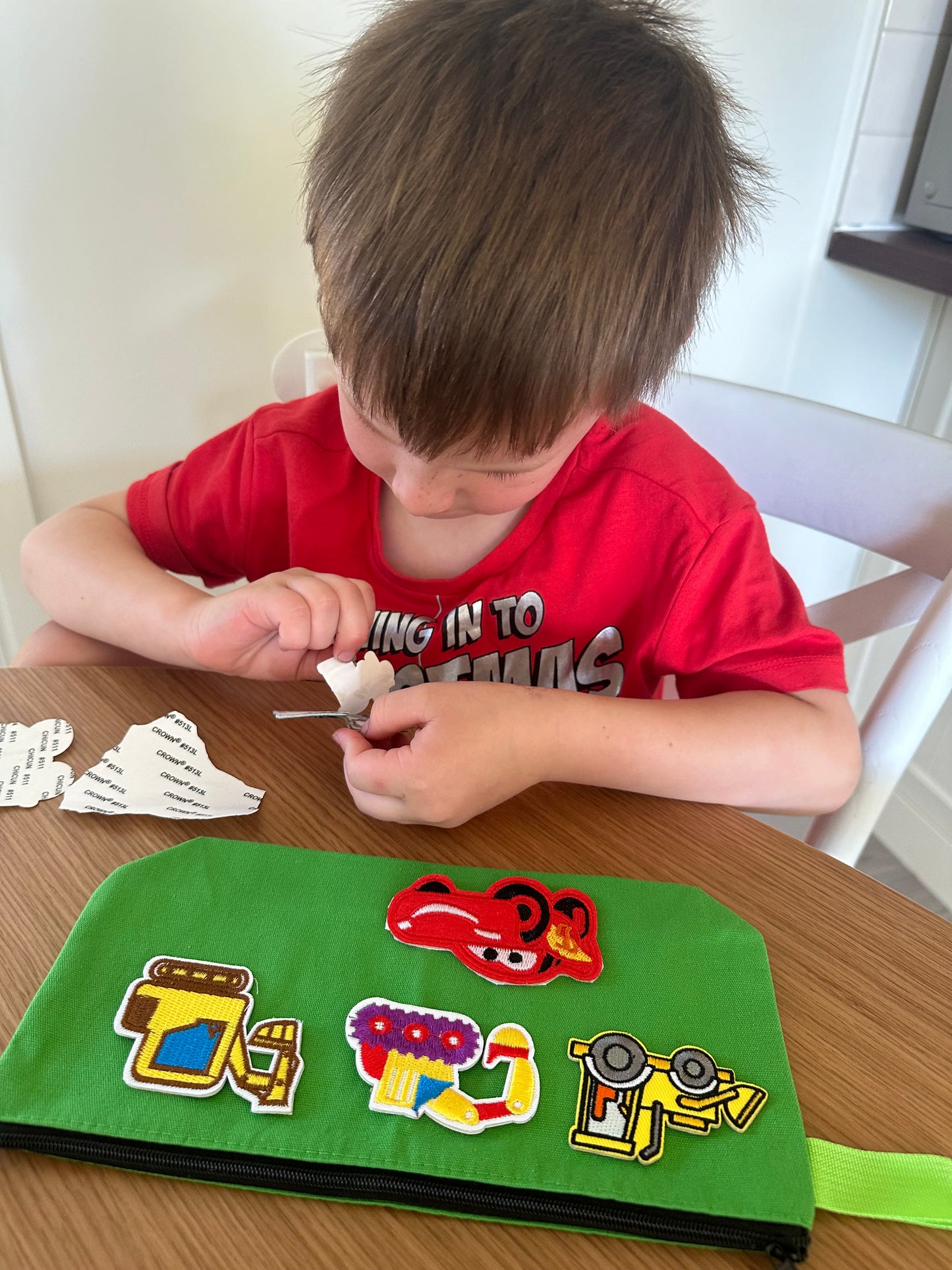 DIY PENCIL CASE & PATCH SET