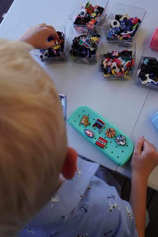DIY PENCIL CASE & JIBBITZ SET